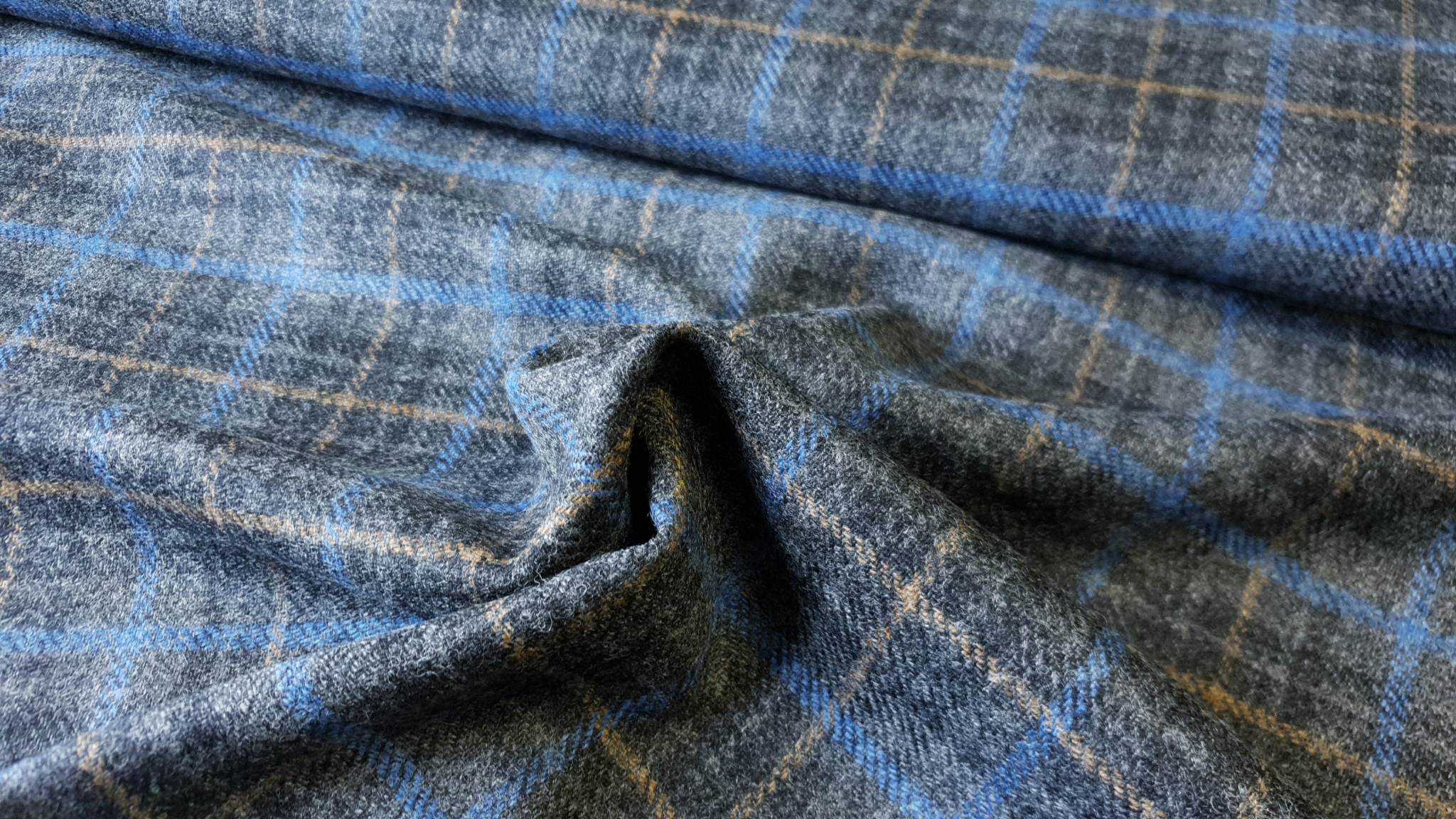 SHETLAND wool tweed-tartan 1