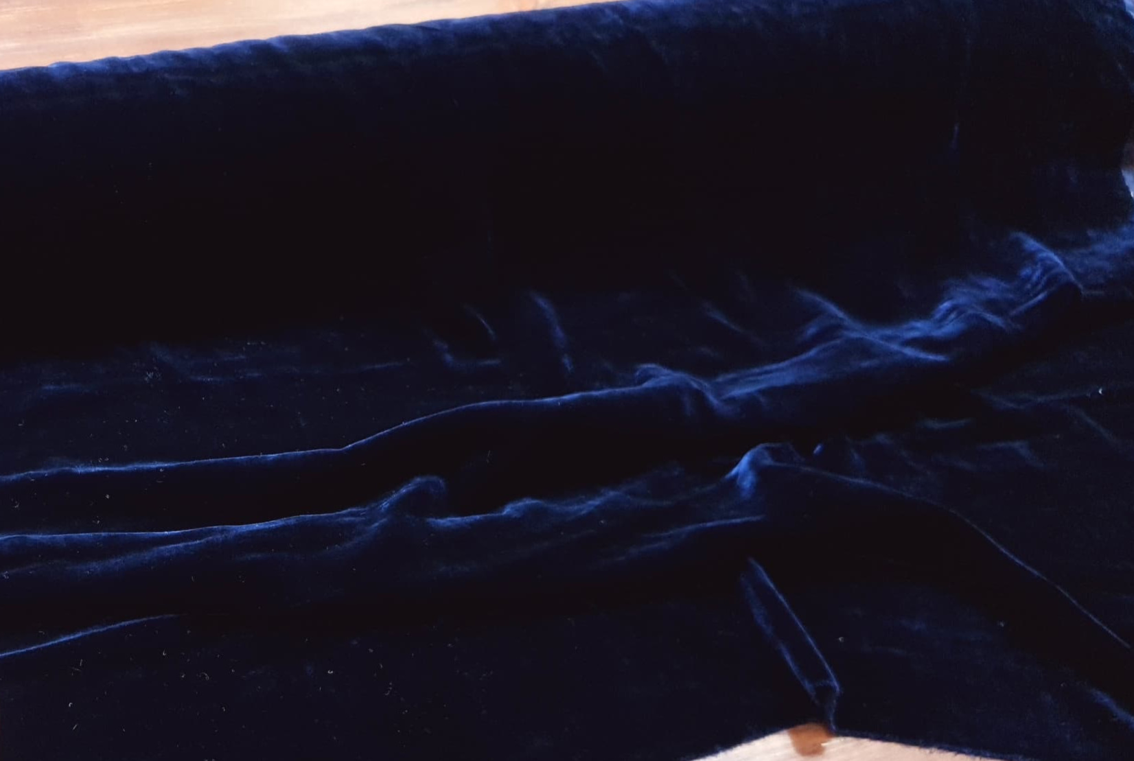 Silk Velvet-Dark blue