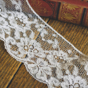 English Cluny lace-3C white