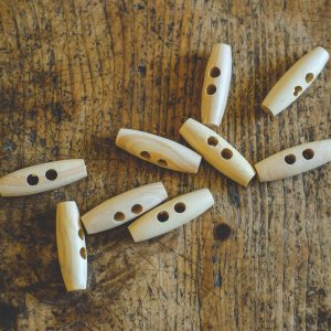 Wooden toggles- light