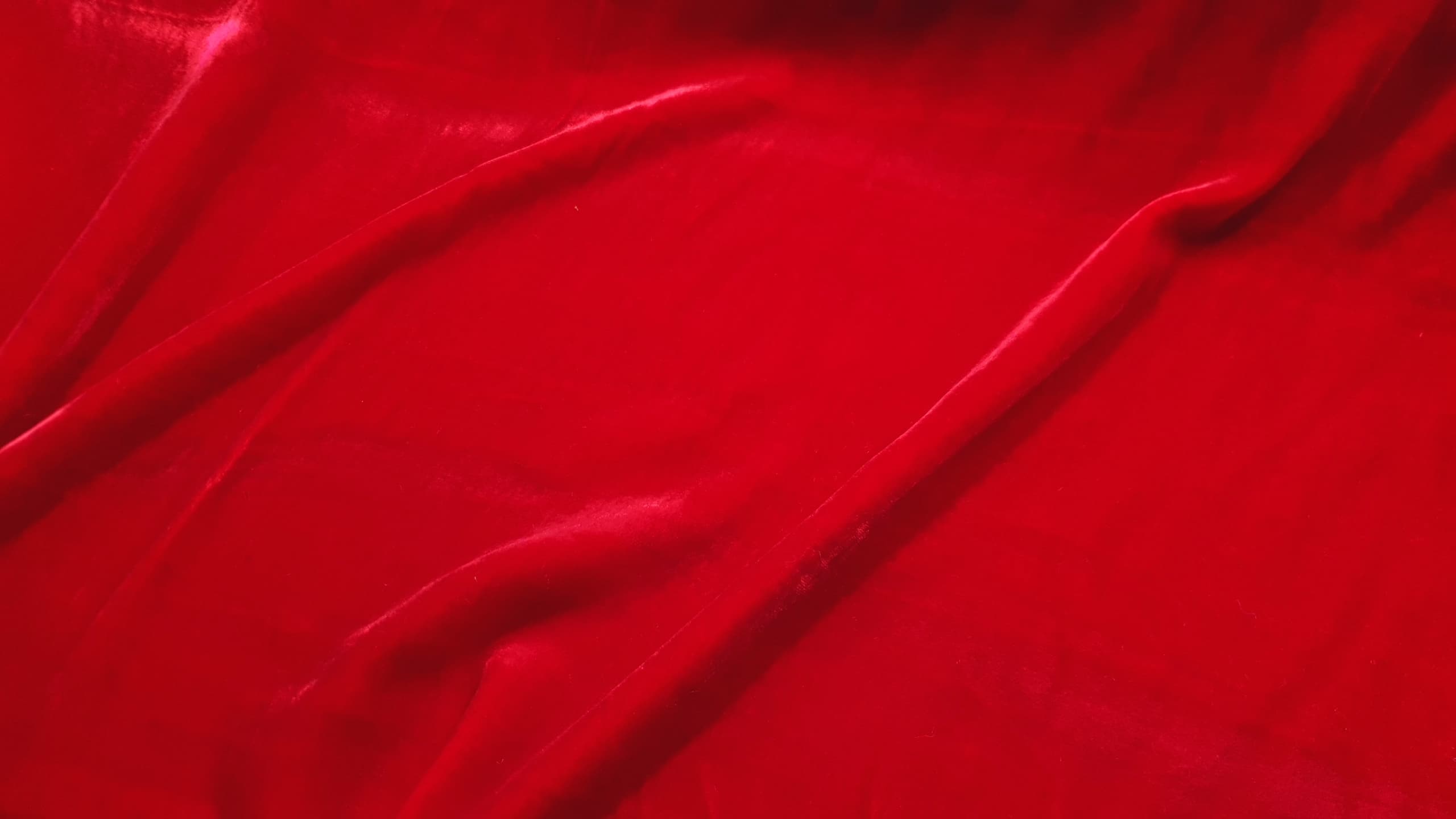 Silk Velvet-red
