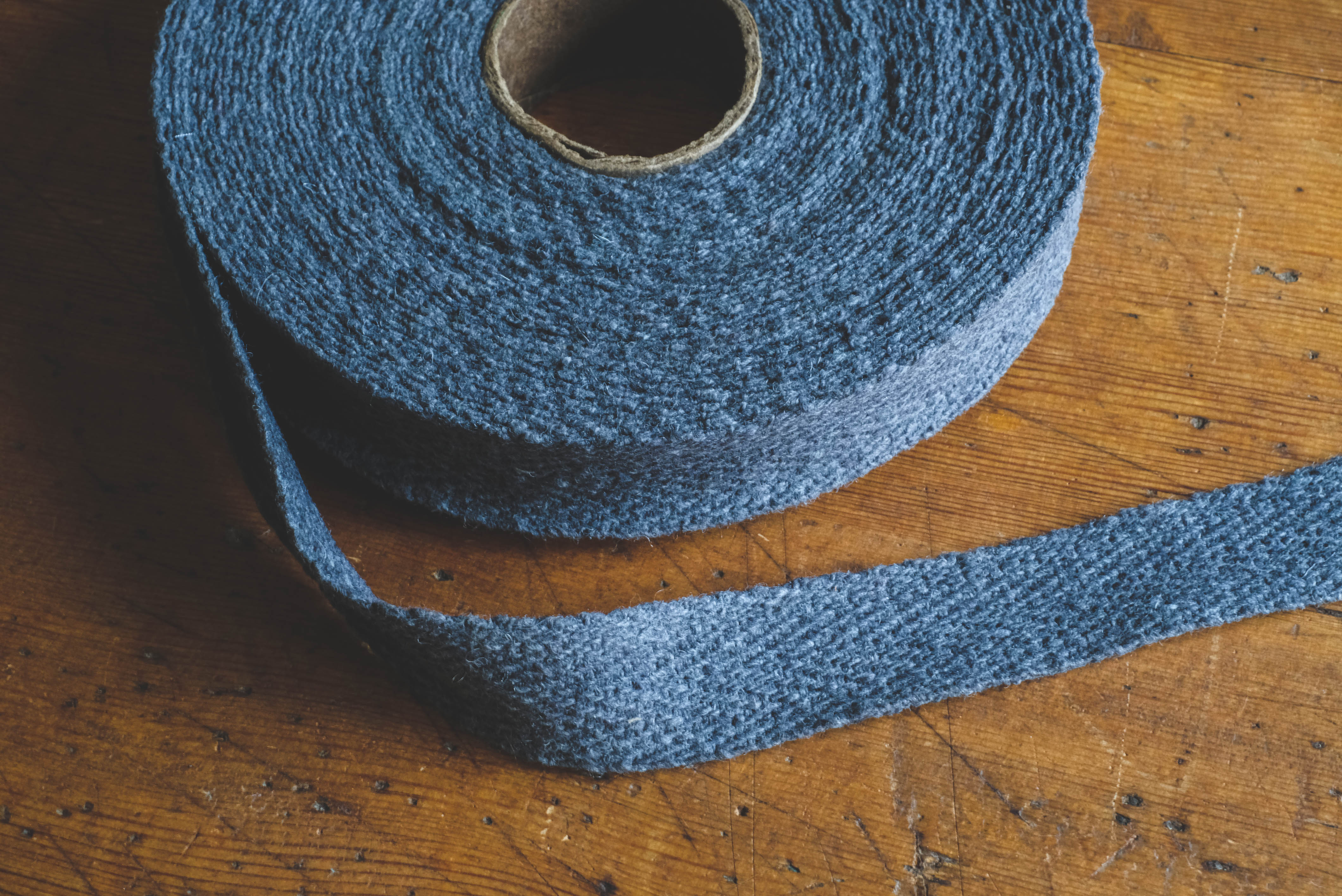 Wool herringbone ribbon 28mm- gray