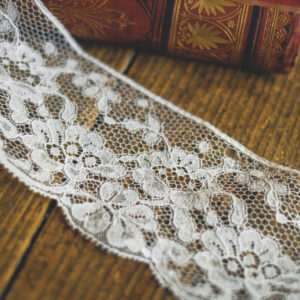 English Cluny lace-3C white