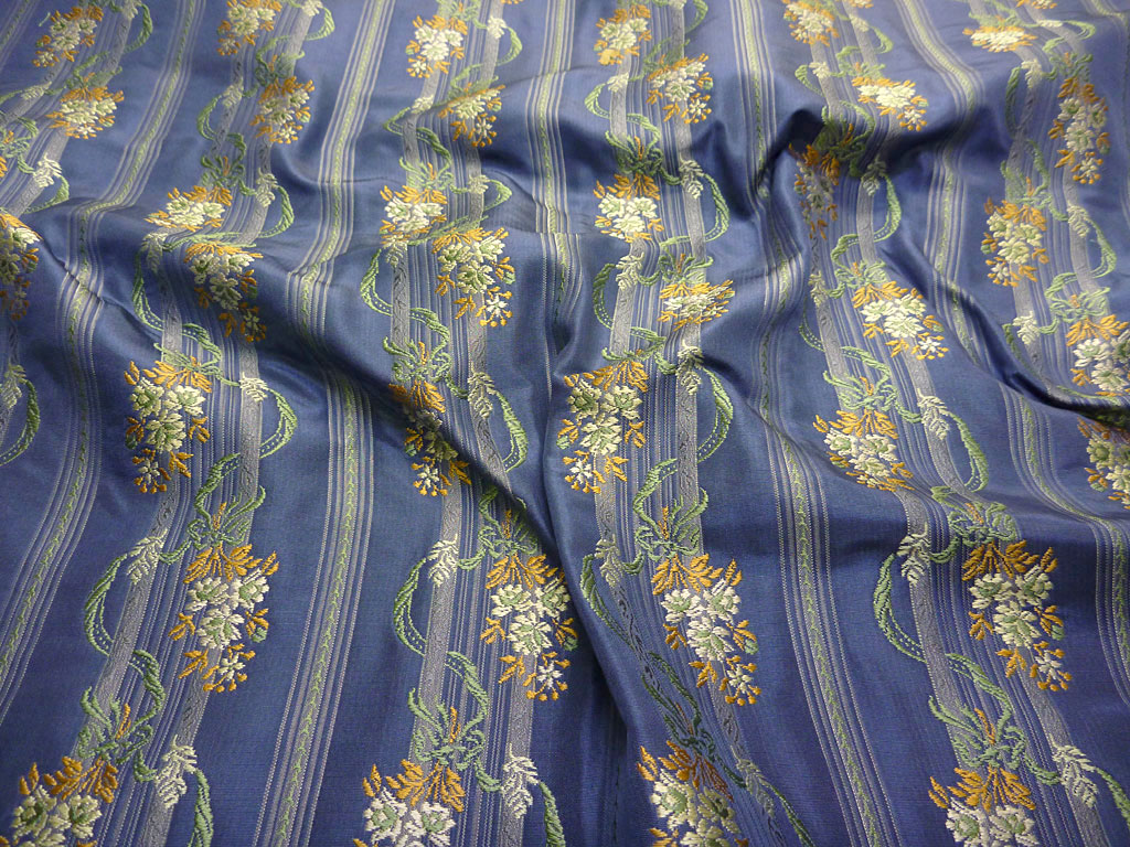 Silk- stripe/flower blue