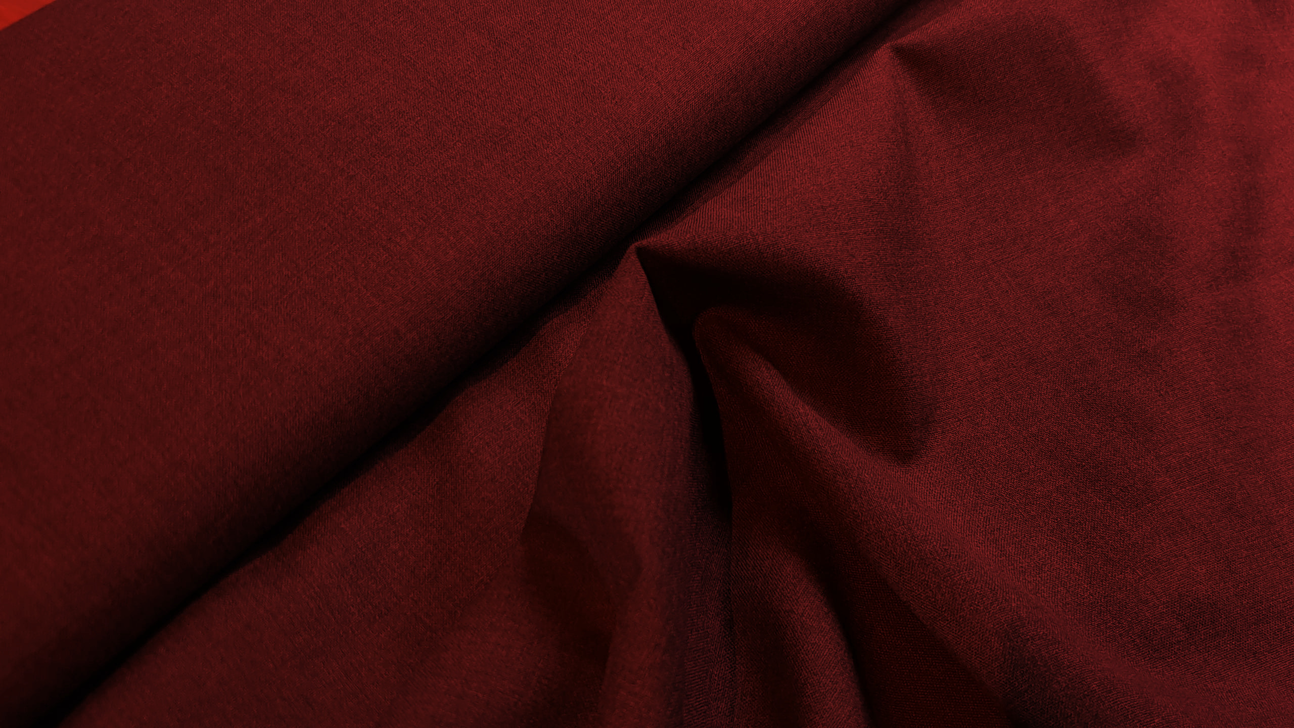 Thin tabby wool- Dark red