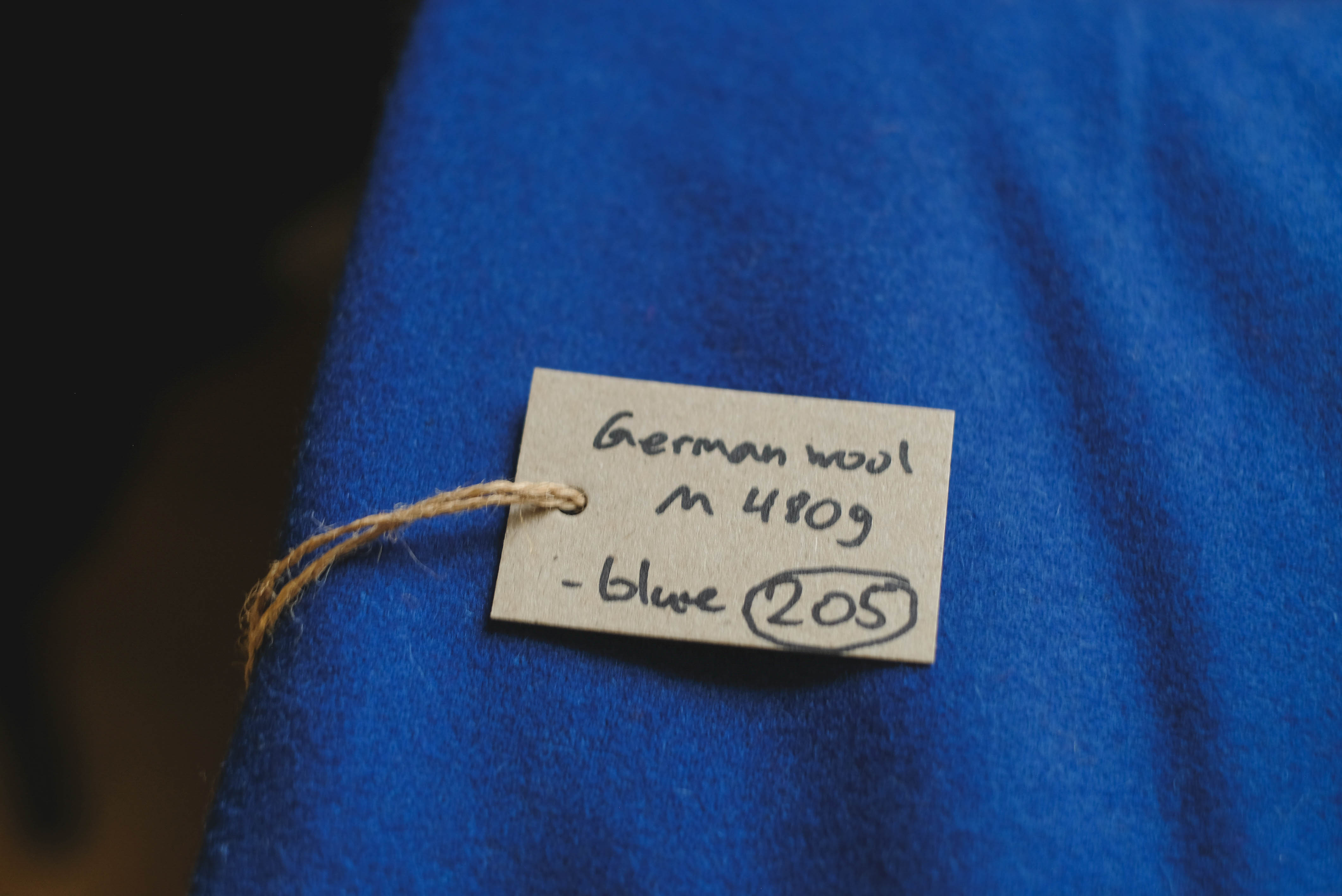 German MEDIUM wool - royal blue 205
