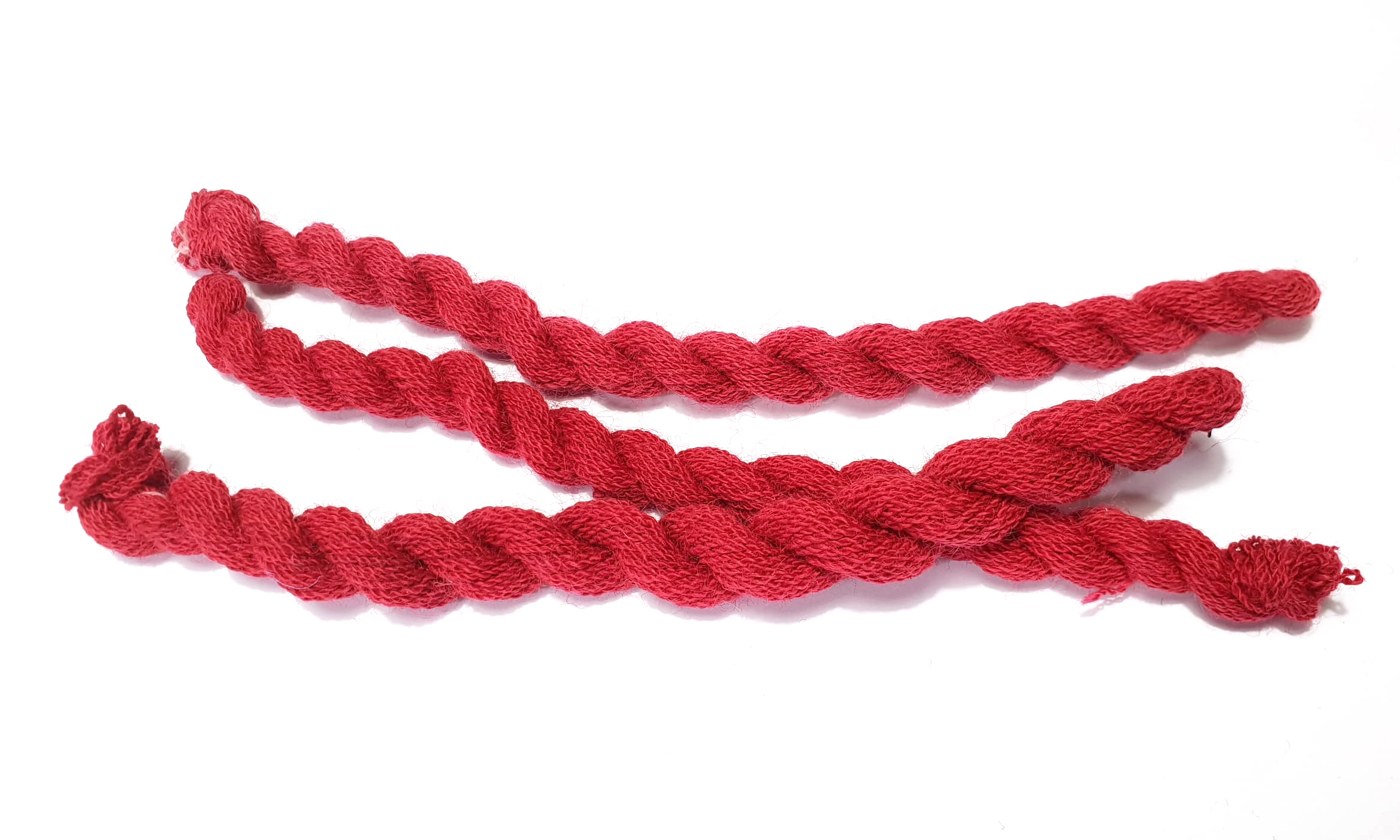 Thin strong wool embroidery thread- red 48