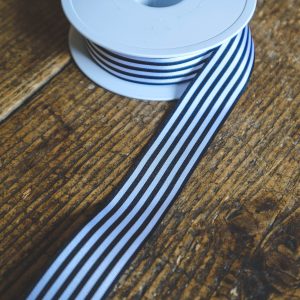 Grossgrain ribbon 25mm- black & white stripe
