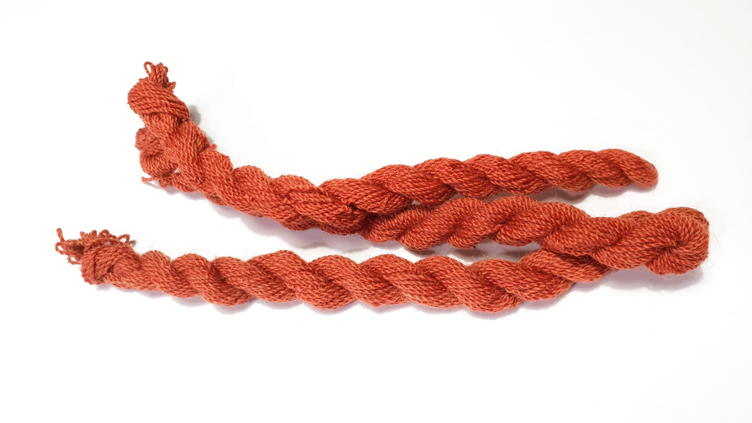 Strong wool embroidery thread-madder rust 52