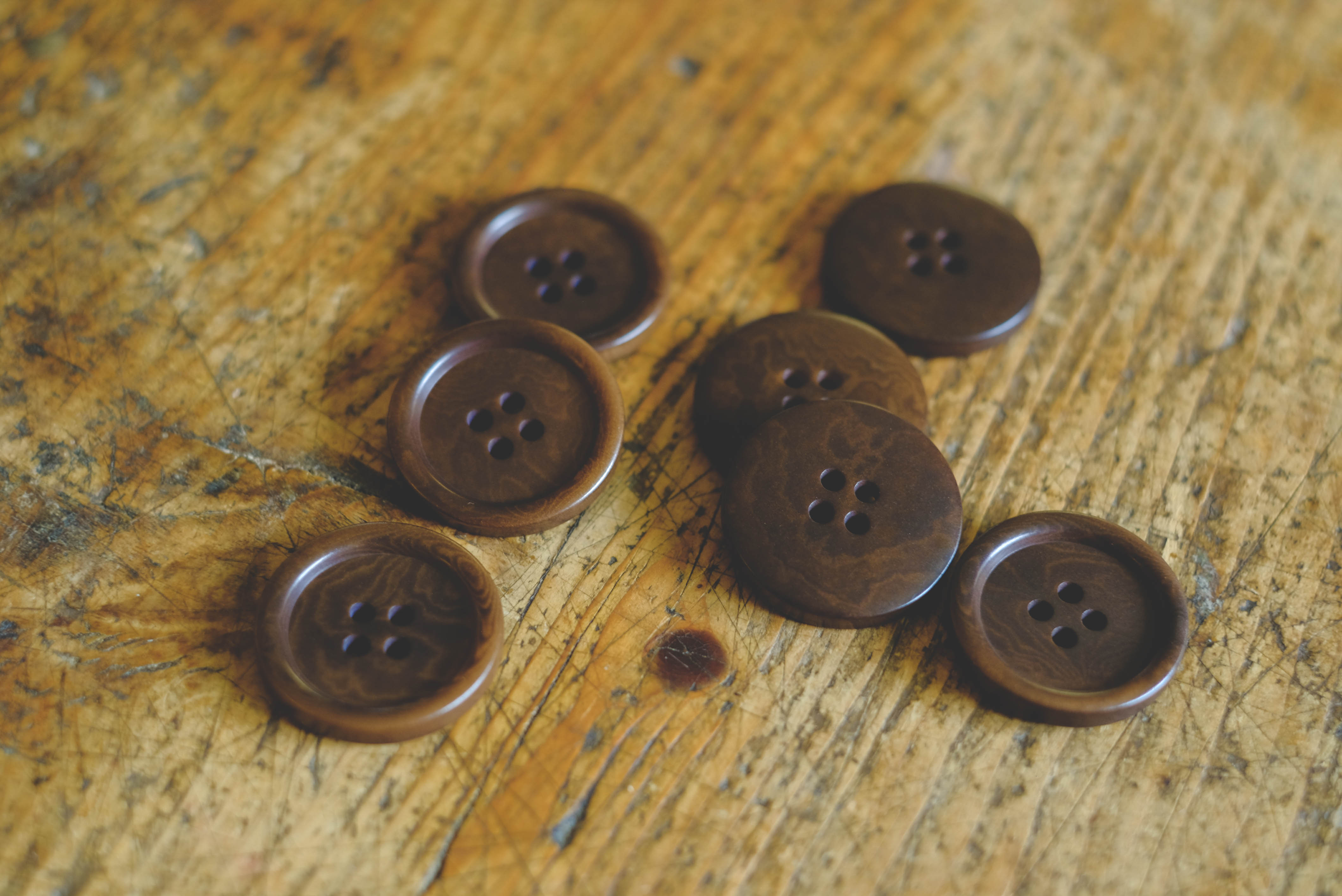 Corozo button- brown 25mm