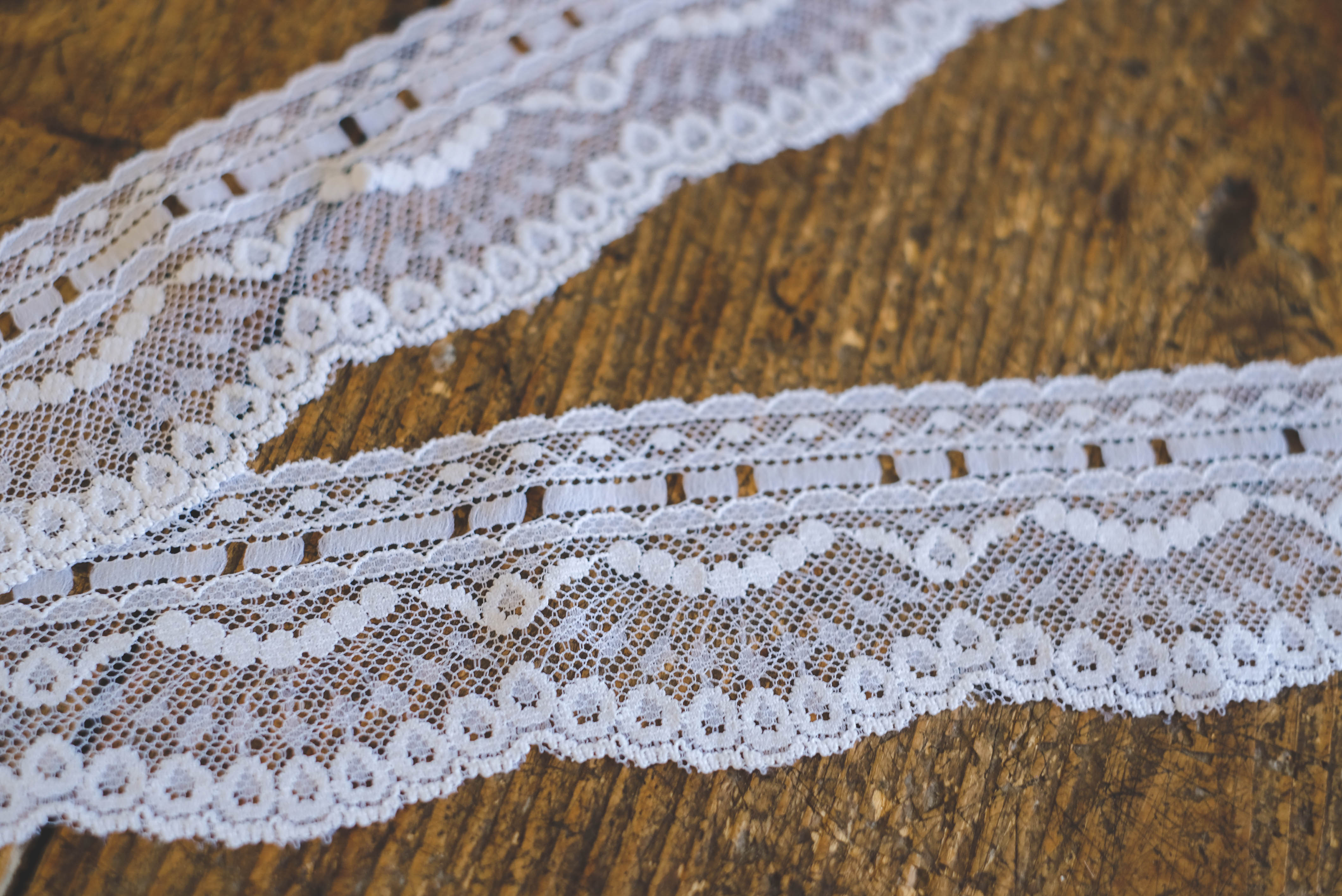 Nylon lace 5,8cm- white