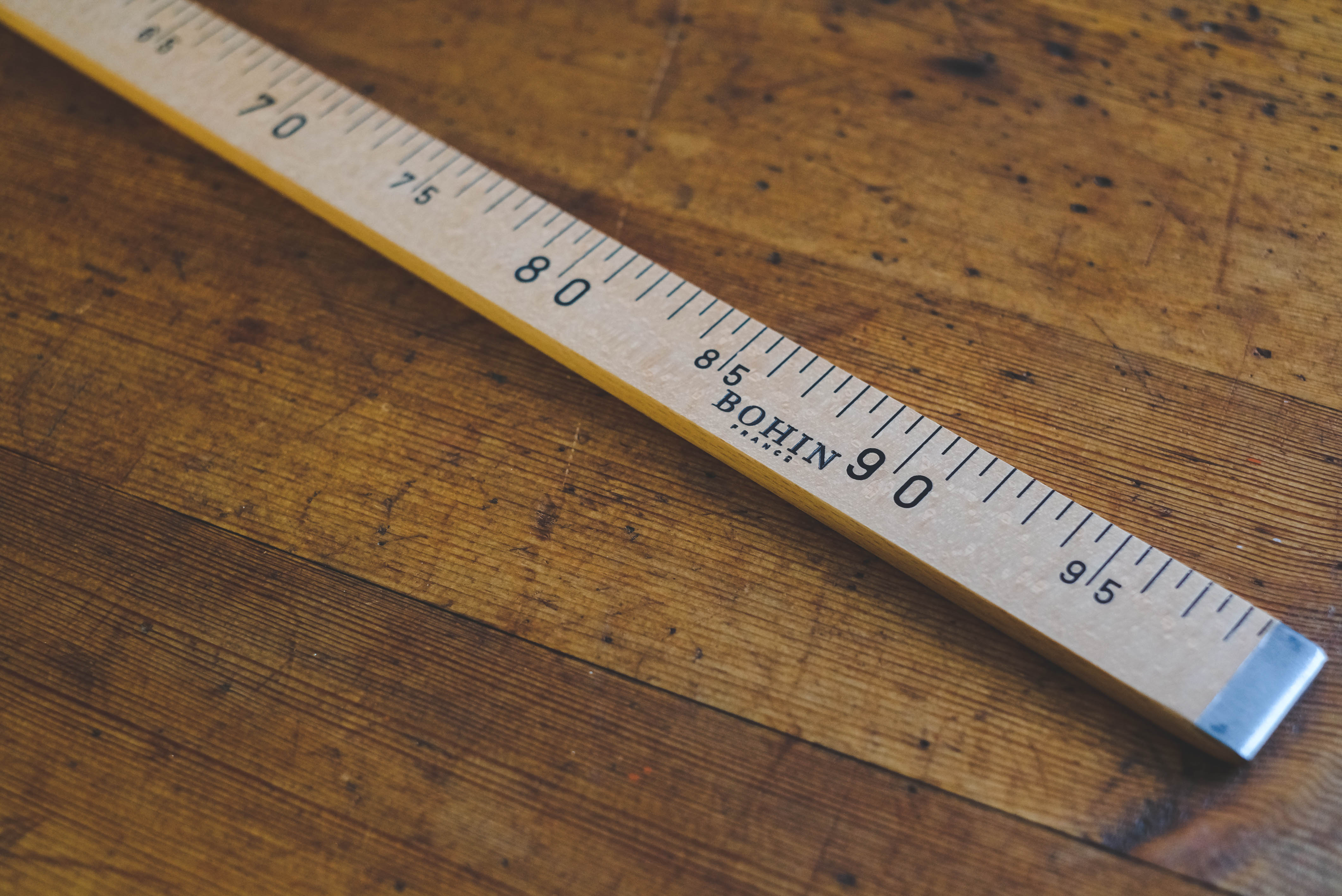 Wooden measuring stick 1m
